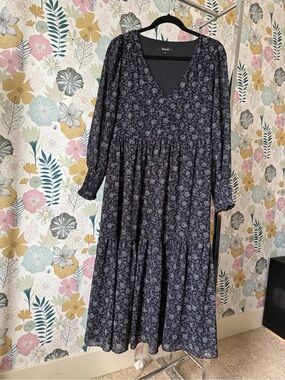 Madewell Black Floral Tiered V-Neck Maxi Dress